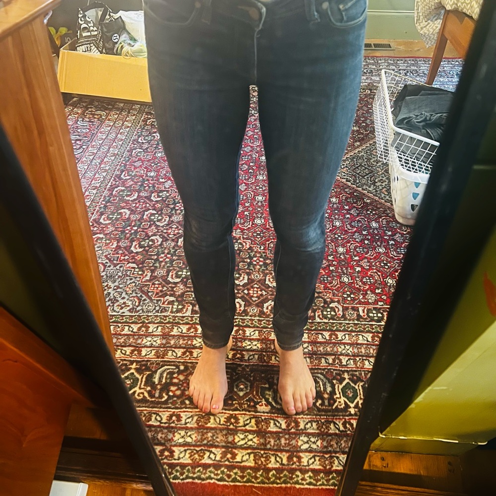 PAIGE Skyline Ankle Peg dark wash jeans size 27